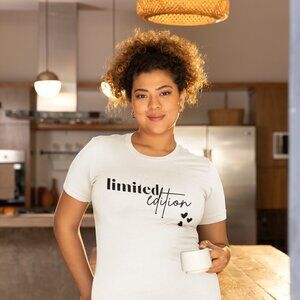 ❤️ Limited Edition Hearts Graphic T-Shirt | Unisex Aesthetic Tee